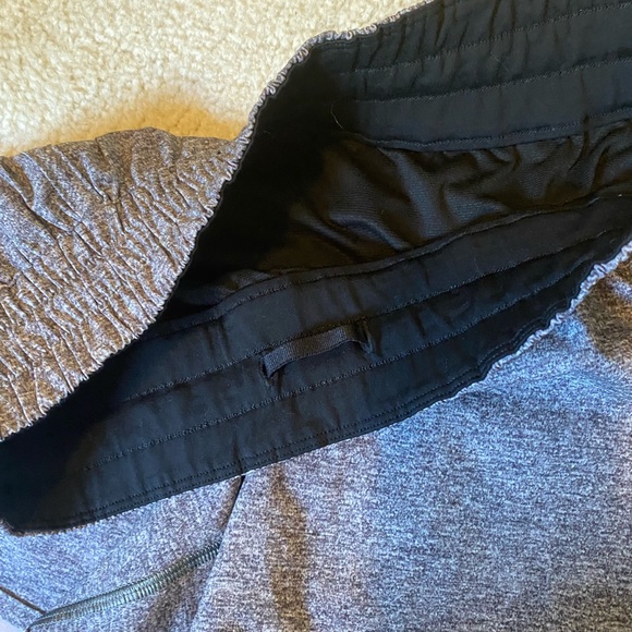 Lululemon | Track That Short - Picture 3 of 4